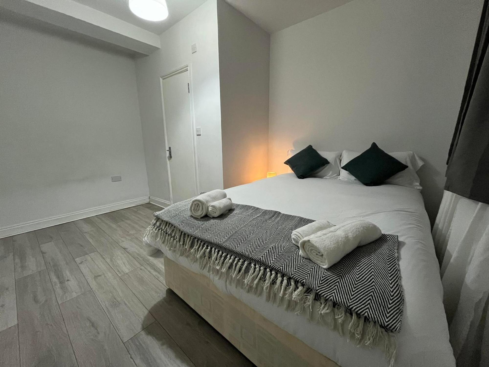 City Apartments Near Seven Sisters لندن المظهر الخارجي الصورة